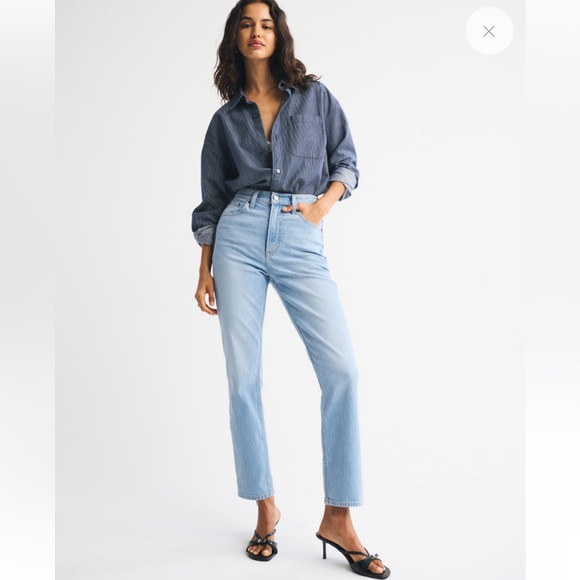 Abercrombie & Fitch Denim - Abercrombie & Fitch Ultra High Rise Ankle Straight Jean